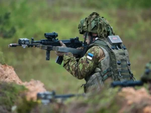 Естонія заявила про різке подорожчання військової техніки в Європі: причини та наслідки