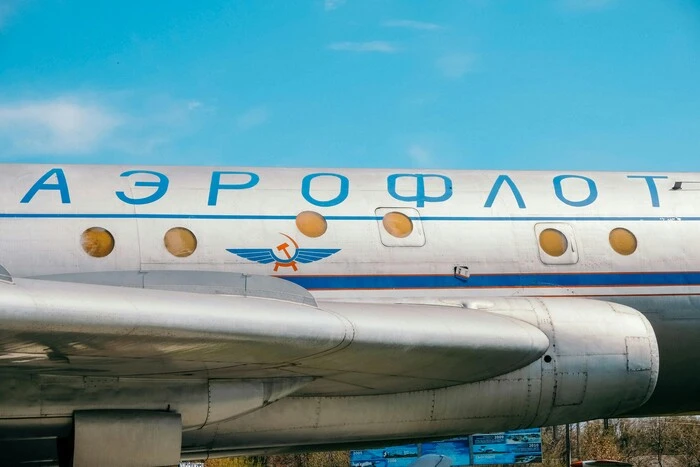Розвідка: Росія продовжує використовувати старі літаки, ризикуючи життям пасажирів