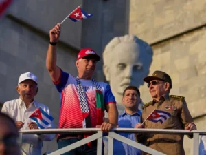 Президент Куби попередив про непередбачувані наслідки у разі військового нападу США