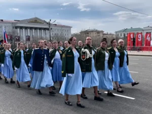 Парад у Сибіру шокує: відео з місця подій