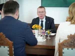 Президент Латвії назвав умови для формування нового уряду після відставки Сіліні