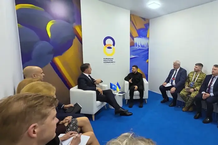 Зеленський домовився з генсеком НАТО про нові поставки ракет Україні