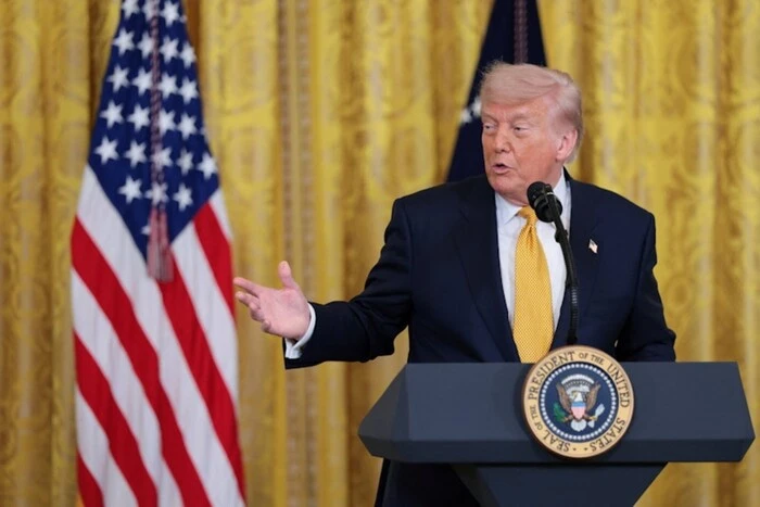 «Все ще діє»: Трамп підтвердив перемир’я між США та Іраном