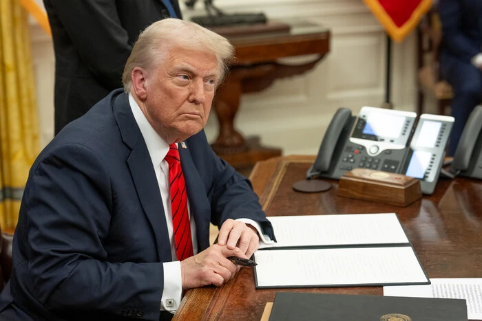 Трамп пригрозив новими ударами по Ірану, якщо Тегеран не погодиться на угоду зі США