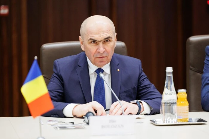 Румунія відправила у відставку проєвропейський уряд: що це означає для країни та ЄС