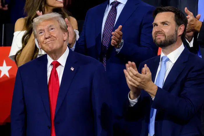 Трамп боїться замаху? Президент США залишив Венсу секретний лист: що відомо