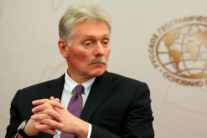 Пєсков: Путін чекає Зеленського в Москві, а «СВО» може зупинитися в будь-який момент