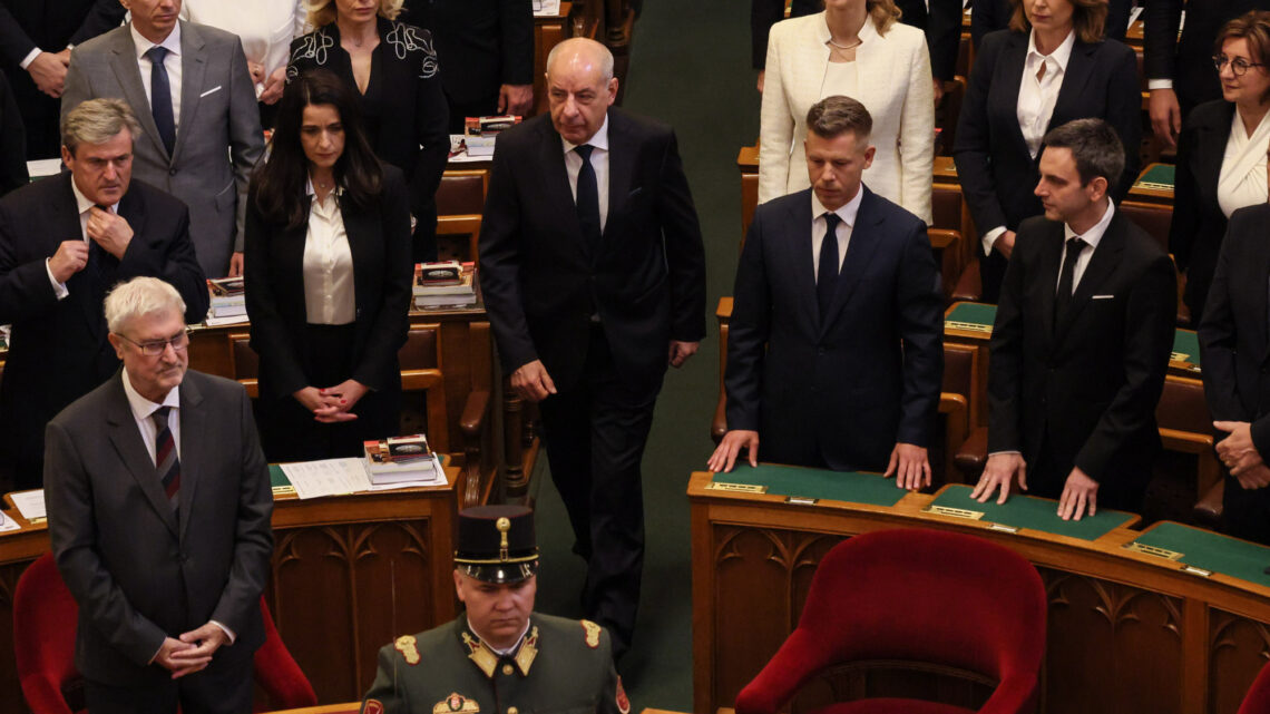 Мадяр очолив уряд Угорщини: новий парламент ухвалив перші символічні рішення
