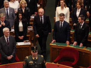 Мадяр очолив уряд Угорщини: новий парламент ухвалив перші символічні рішення