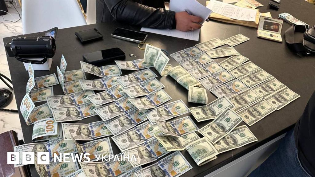 Іван Вигівський не писав заяву на звільнення, кажуть джерела